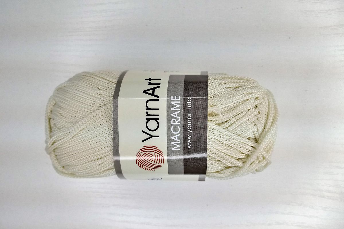 Sznurek do torebek  YarnArt Macrame 1,5 mm -137( kremowy  )