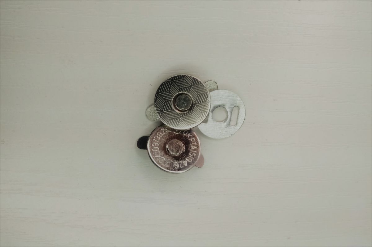 Zapięcie magnetyczne - 14mm  (nikiel)