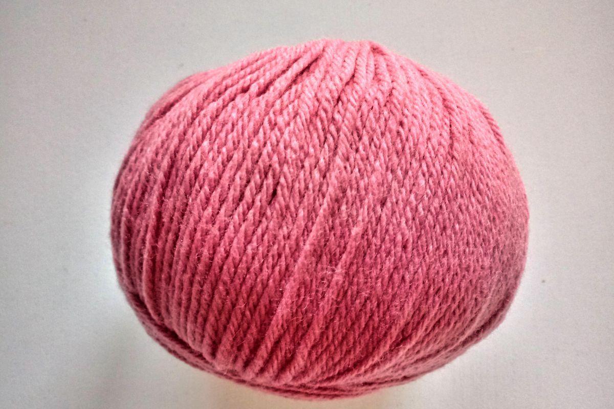 Włóczka, wełna MERINO FINE SUPERWASH  -127(koralowy)