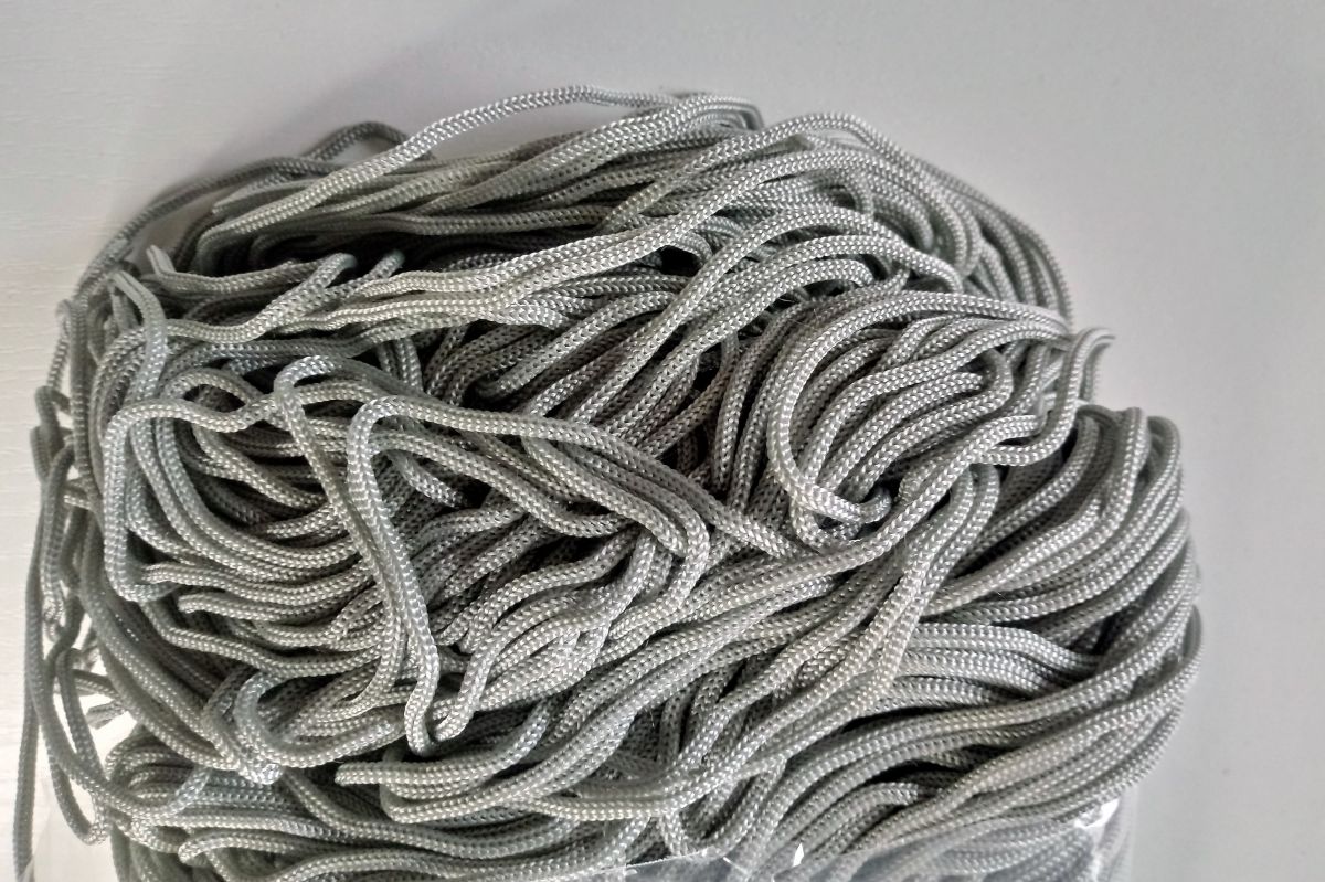 Sznurek do torebek  SWAN BLACK 500G - popielaty ( grigio perla -029 )