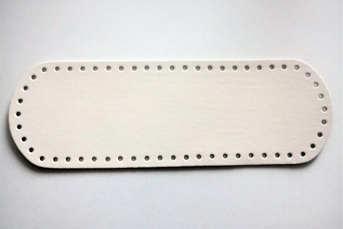 Dno do torebki z eko skóry owalne - 10 x 30cm ( kremowe)