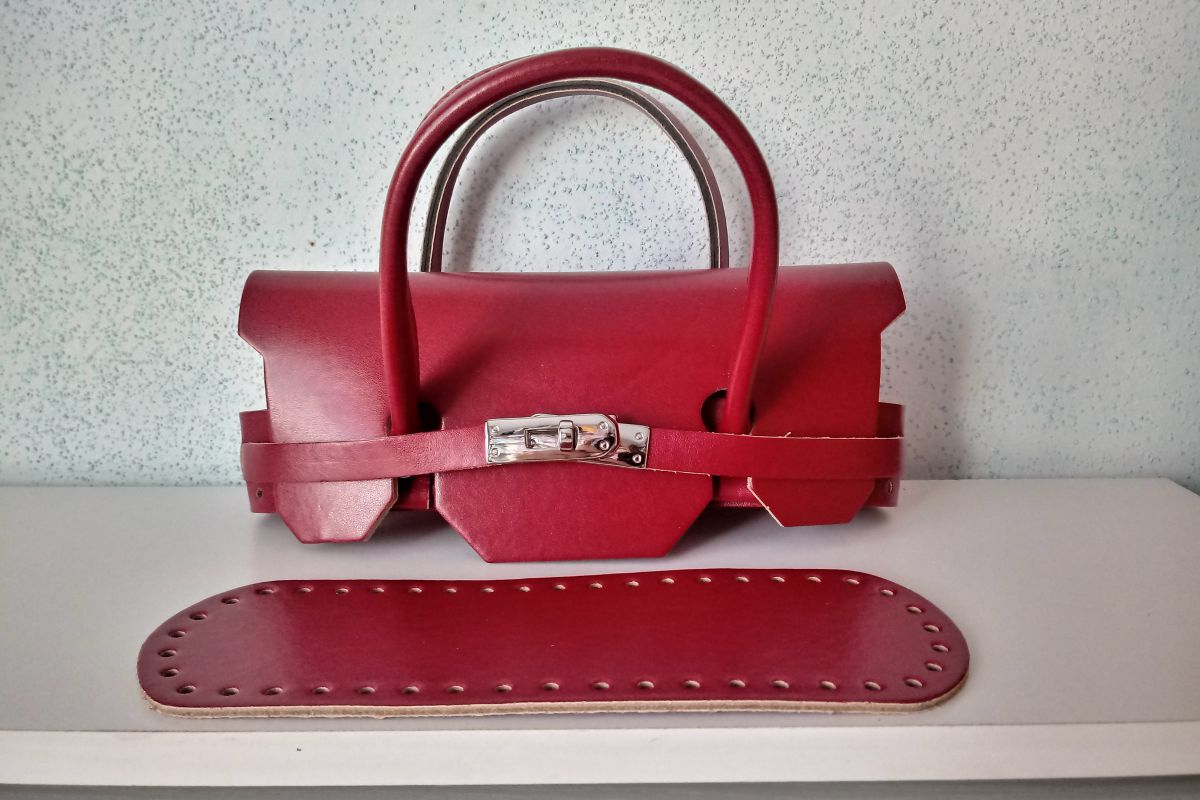 Zestaw,półprodukt do wyrobu mini torebki - BIRKIN ( czerwony)