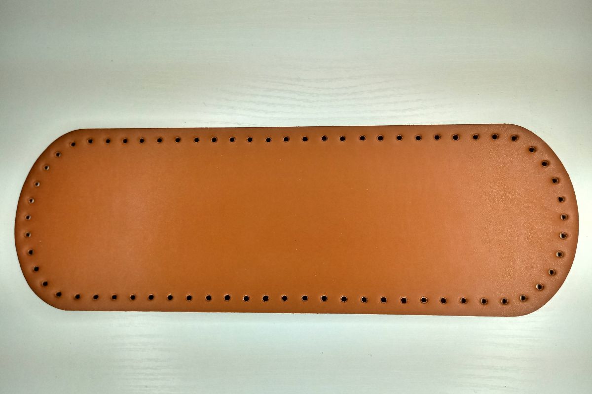 Dno do torebki z eko skóry owalne -12 x 36 cm (kolor skóry -27)