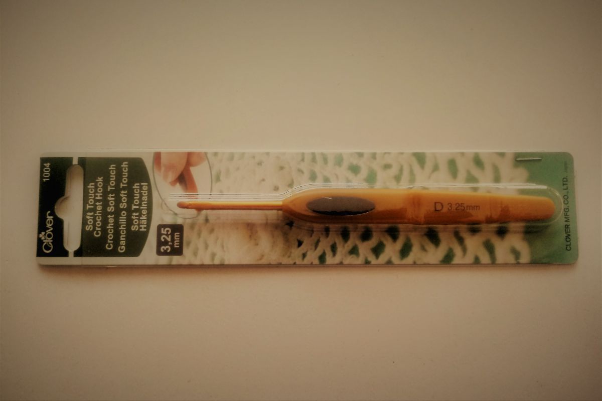Szydełko Clover SOFT TOUCH z ergonomiczną rączką - 3,25 mm