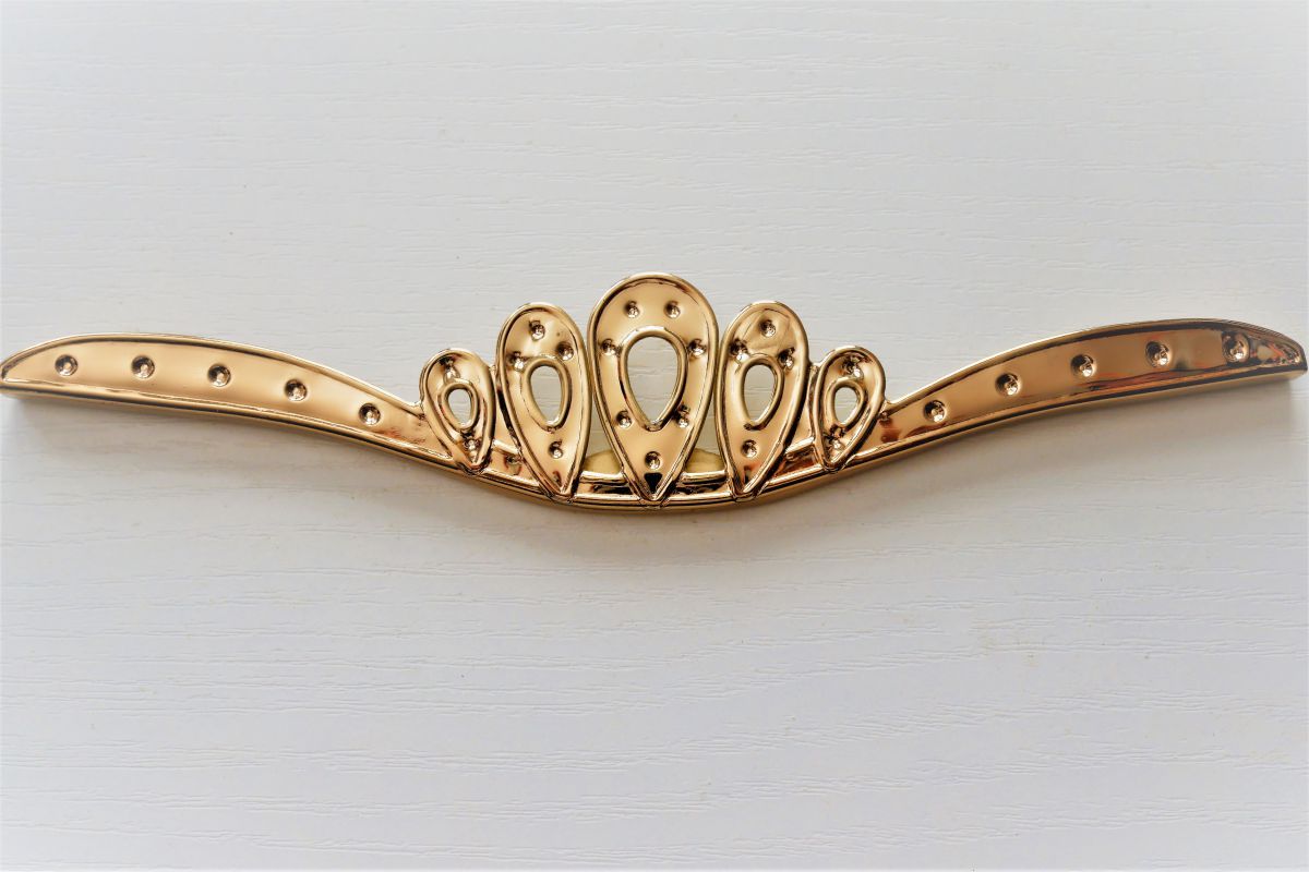Ozdoba , maskownica  kolor złoty - 18,5 cm