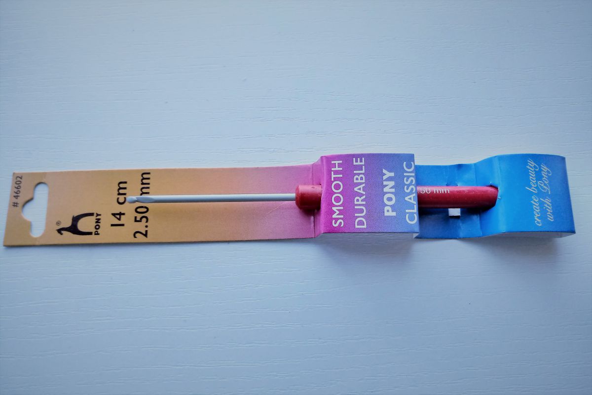 Szydełko do wełny PONY z plastikową rączką - 2,5 mm