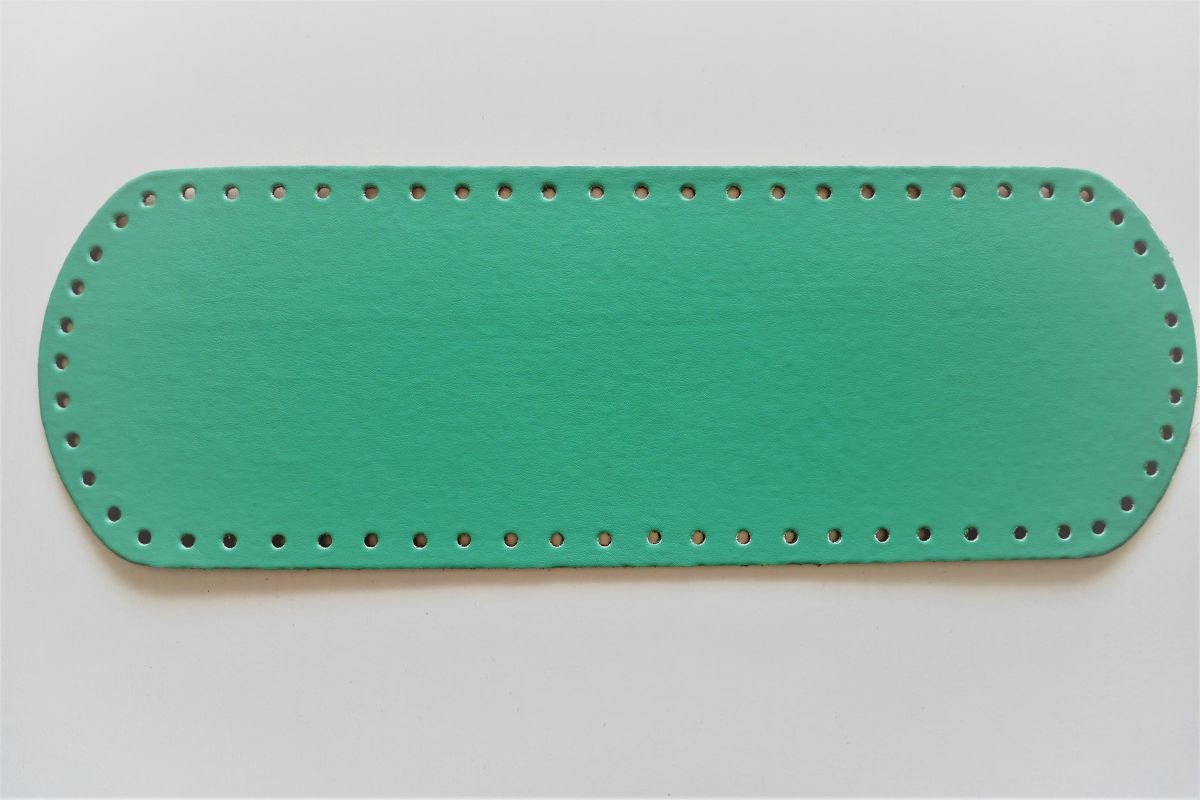 Dno do torebki z eko skóry owalne -12 x 36 cm (pastelowa zieleń - 24)